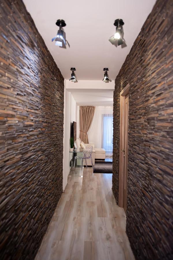 Kai Mountain Luxury Apartment ブラショフ エクステリア 写真